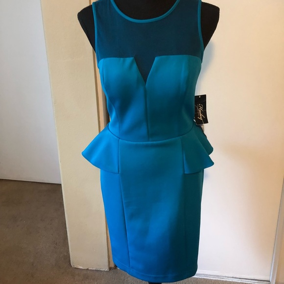 🔥SALE PRICE!! NEW Sexy🔥Peplum Dress - Picture 2 of 4